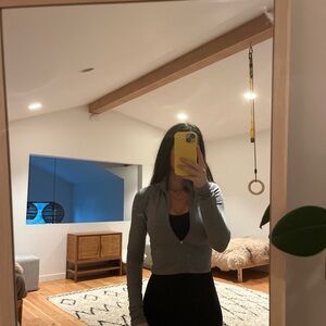 Aritzia Gray Long Sleeve Cropped Zip Top